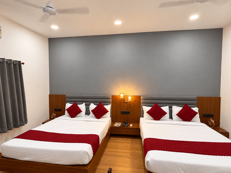 4 bed deluxe room